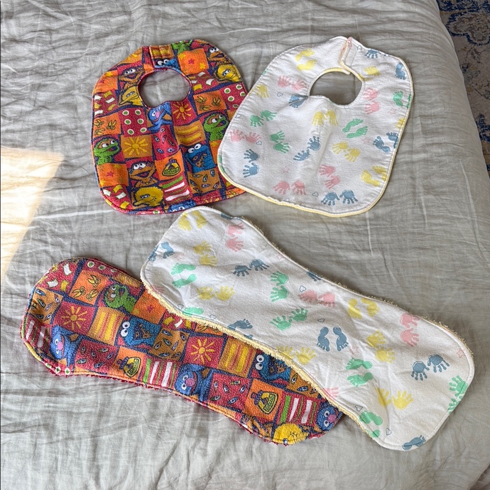 Colorful Baby Bib and Burp Cloth Set 2pk Hardly Used